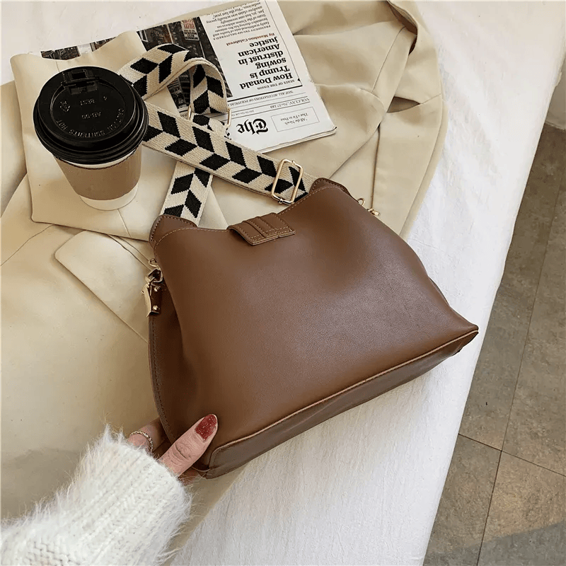 Baglo Brown Wide Shoulder Strap Bucket Bag Single Shoulder Bag